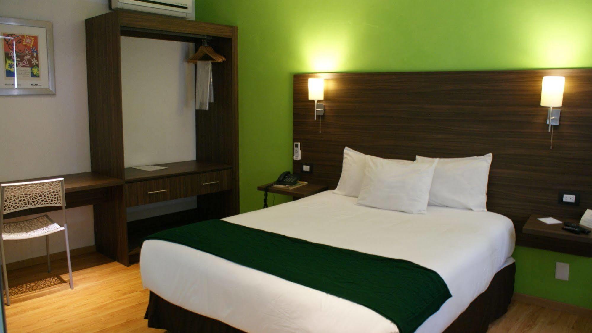 El Hotel Business Class - Zamora Centro Esterno foto